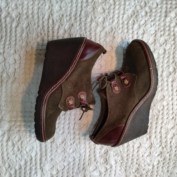 Shofft Wedge Dress shoes 6.5 - Picture 8 of 12